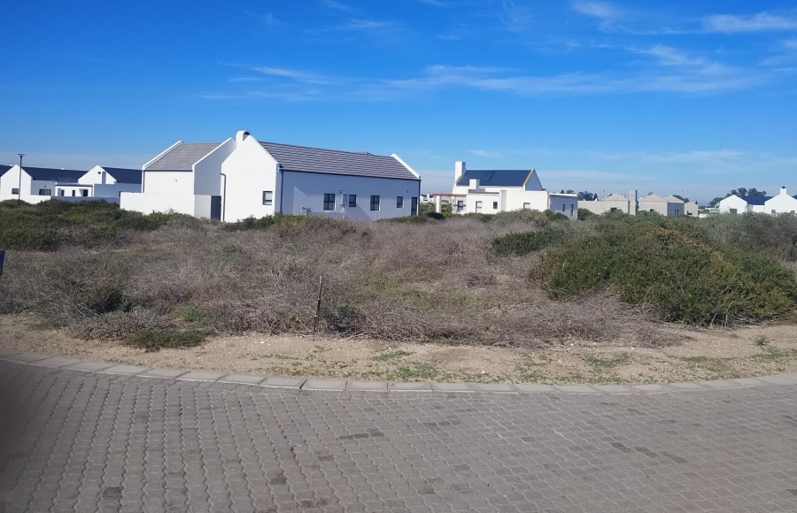  Bedroom Property for Sale in Laaiplek Western Cape